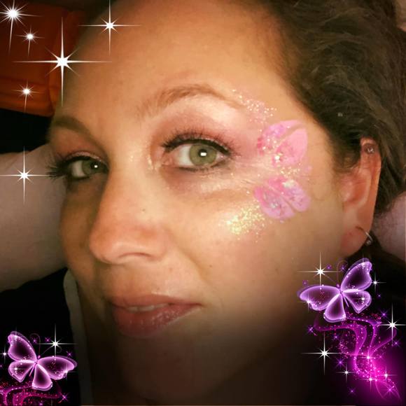 Meet your Posher, Kari - Picture 5 of 5